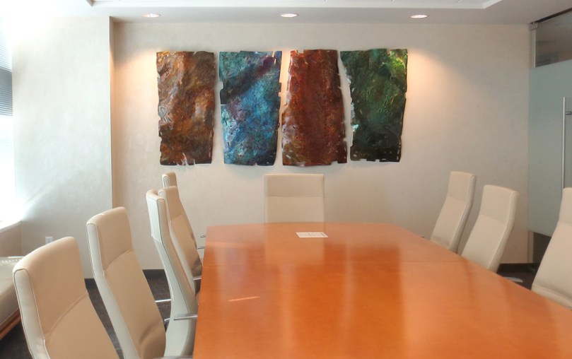 Comm_DesertSeasons_room sm